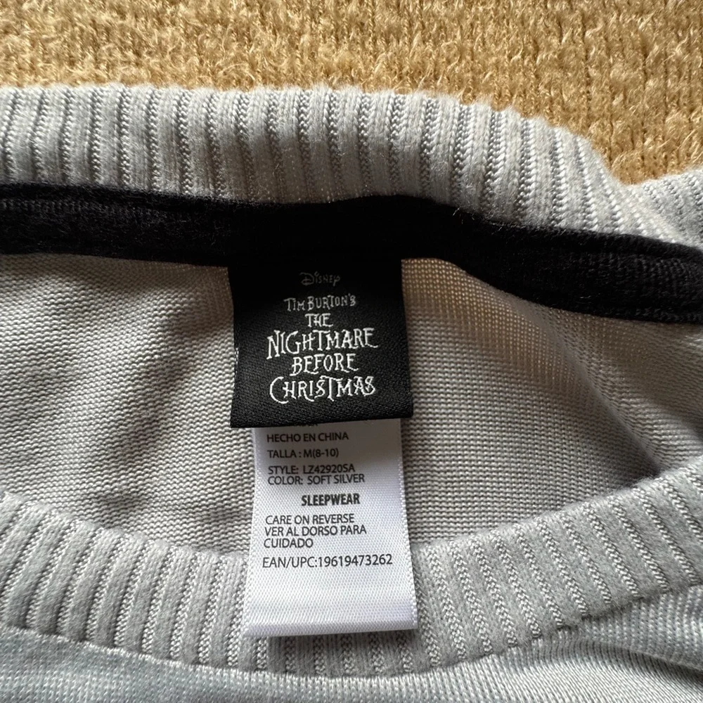 Disney Jack Skellington Two-Piece Pajama Set - White & Black - Picture 4 of 5